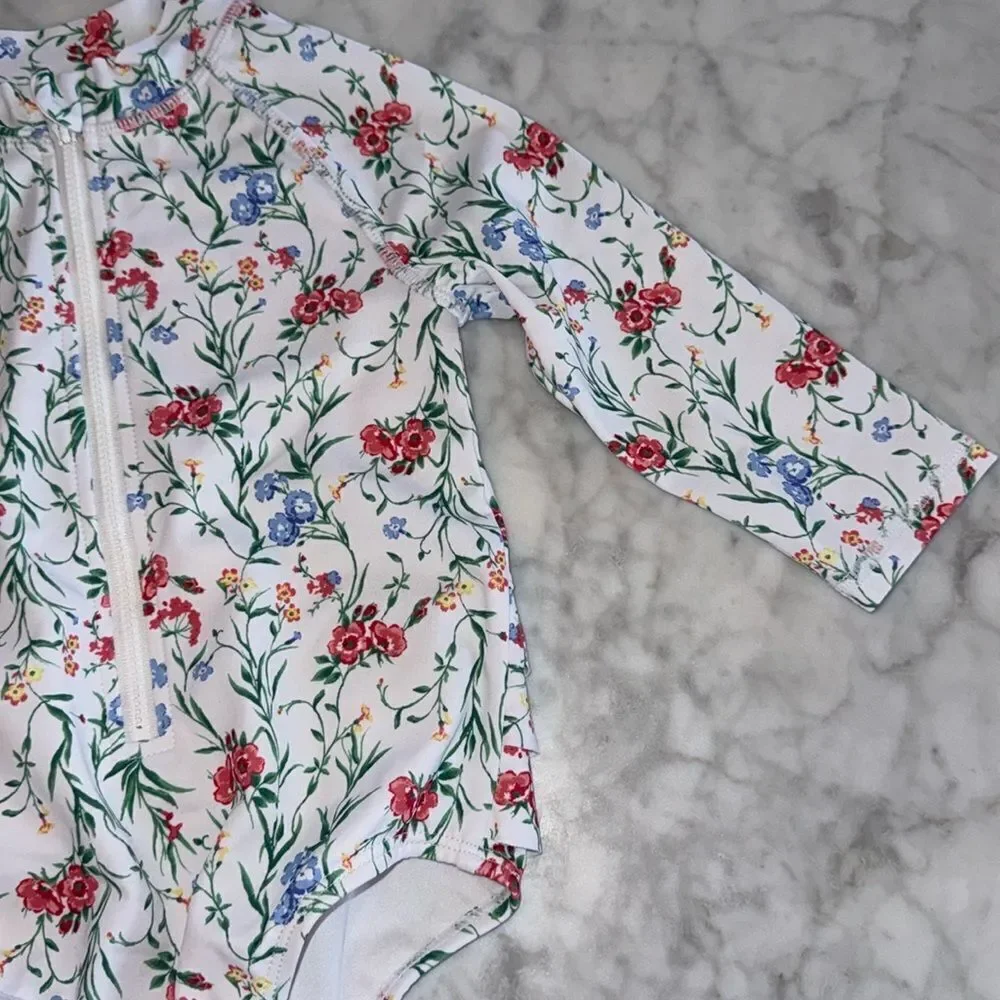 NWOT JANIE AND JACK FLORAL RASH GUARD SWIMSUIT 12/18M